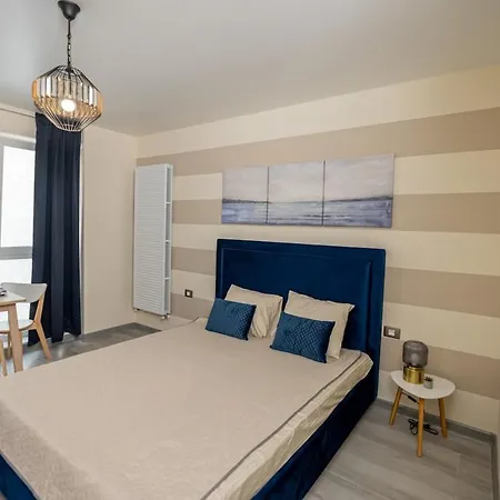 Onix N10 Pool & Playground 121 Navodari