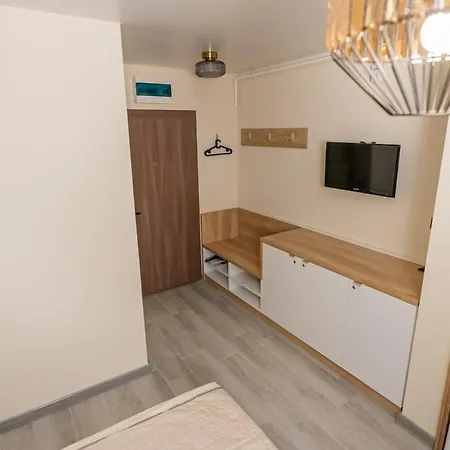 Onix N10 Pool & Playground 121 Apartment Navodari